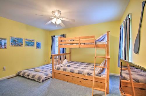 Waterfront Poconos Home With Dock And Game Room!