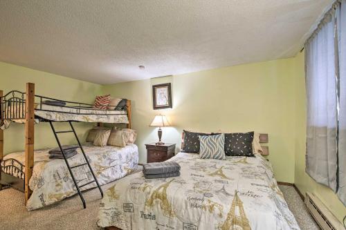 Poconos Home Bbq, Smart Tv, Laundry And More!