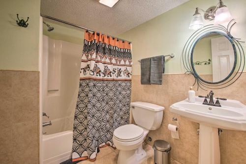Poconos Home Bbq, Smart Tv, Laundry And More!