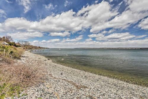 Waterfront Portsmouth Cottage 8 Mi From Newport!