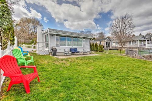 Waterfront Portsmouth Cottage 8 Mi From Newport!