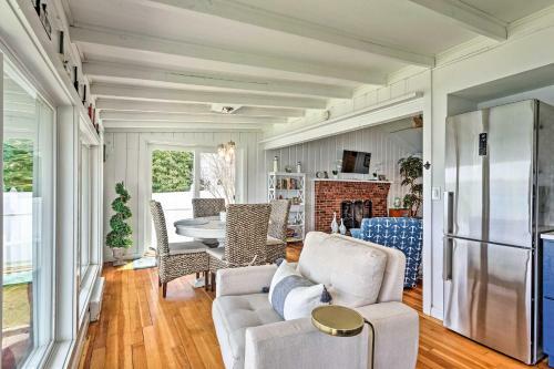 Waterfront Portsmouth Cottage 8 Mi From Newport!