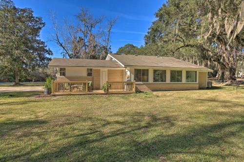 Pet-friendly Escape Less Than 9 Miles To Downtown Beaufort