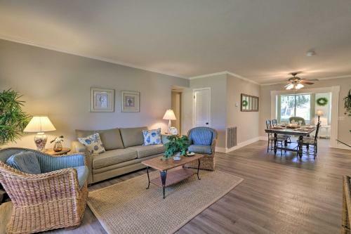 Pet-friendly Escape Less Than 9 Miles To Downtown Beaufort
