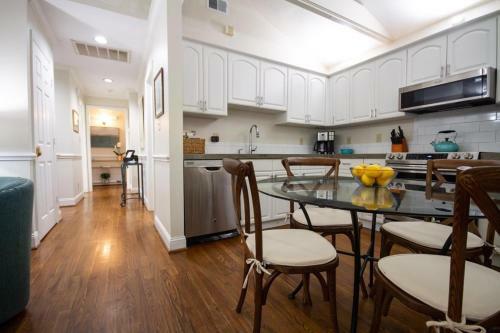 Apartamento Downtown Garden Hideaway