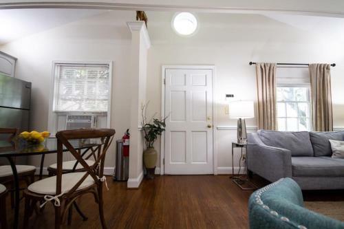 Apartamento Downtown Garden Hideaway