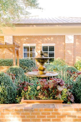 Hotel James F. Martin Inn