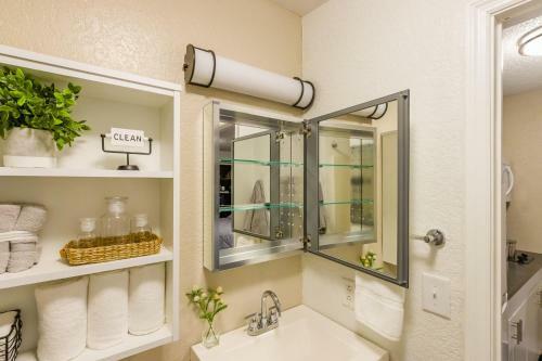 Hotel Intown Suites Extended Stay Charleston Sc - Rivers Ave