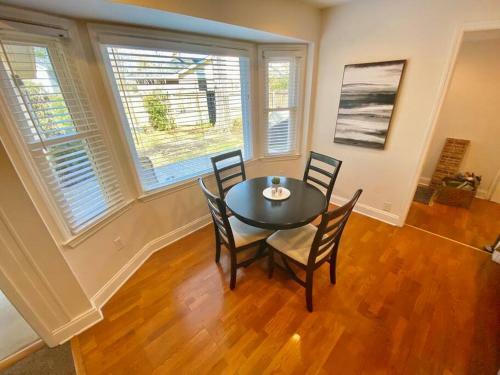 Cozy & Quiet 4bd Home Perfect For Family Vacation