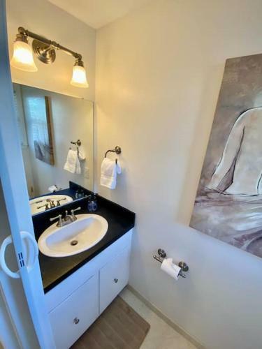 Cozy & Quiet 4bd Home Perfect For Family Vacation