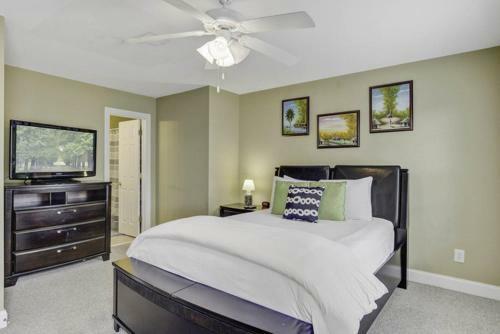 4905 Lake Palmetto