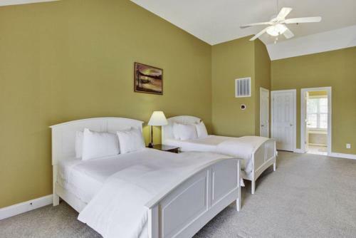 4905 Lake Palmetto