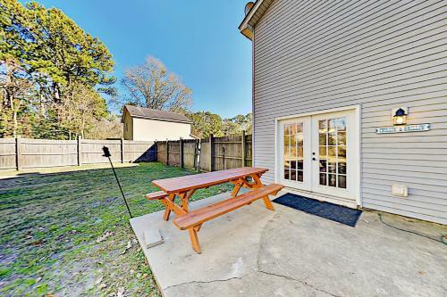 Charming Home In Oakland - Fire Pit & 6 Smart Tvs Home