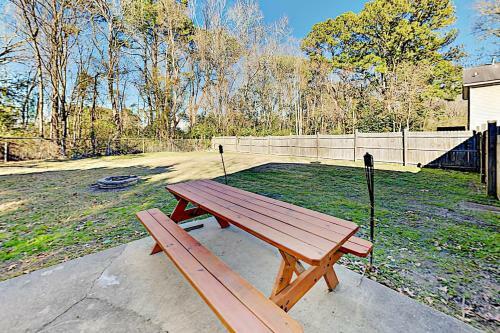 Charming Home In Oakland - Fire Pit & 6 Smart Tvs Home