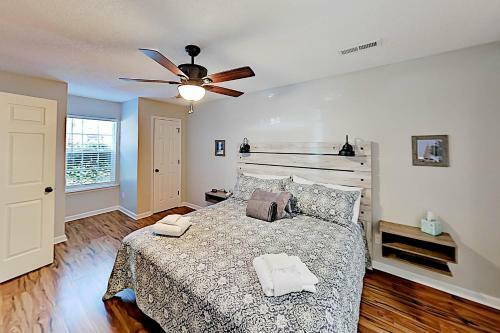 Charming Home In Oakland - Fire Pit & 6 Smart Tvs Home
