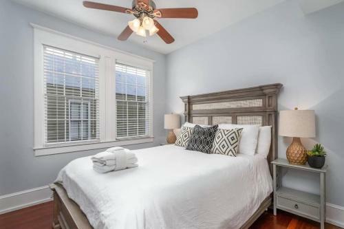 The Dewberry Suite At Morrison Manor