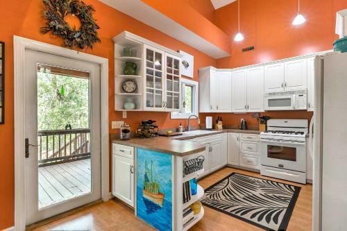 Private Edisto Island House With 3 Decks And Huge Yard