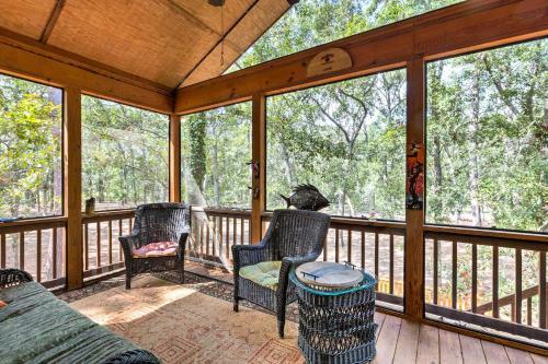Private Edisto Island House With 3 Decks And Huge Yard