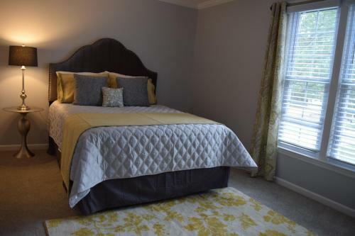 Hostal 3 Bedroom 2 Bath Corporate Beauty Off Harbison