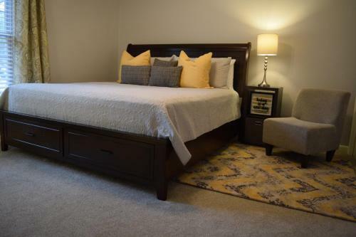 Hostal 3 Bedroom 2 Bath Corporate Beauty Off Harbison