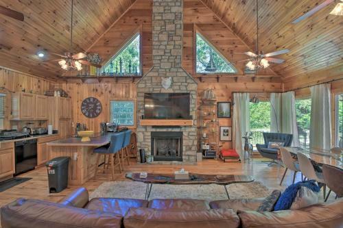 Lake Hartwell Retreat Dock, Deck And Grill!