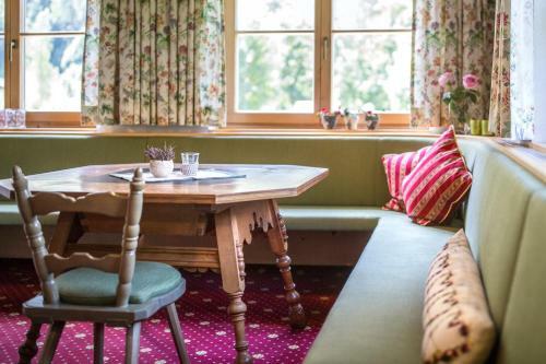 Hostal Hotel-pension Faneskla