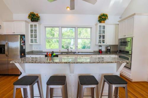 Sea Breeze Villa