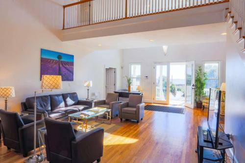 Sea Breeze Villa