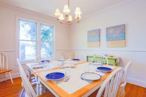 Sea Breeze Villa