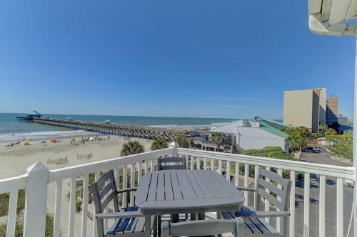 Seaside Villa 302 On Folly Beach
