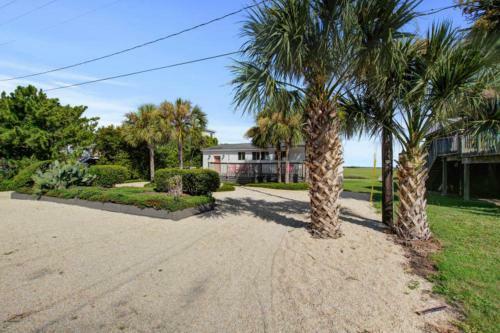 1684 E Ashley - Sol Searcher - 2 Bedrooms