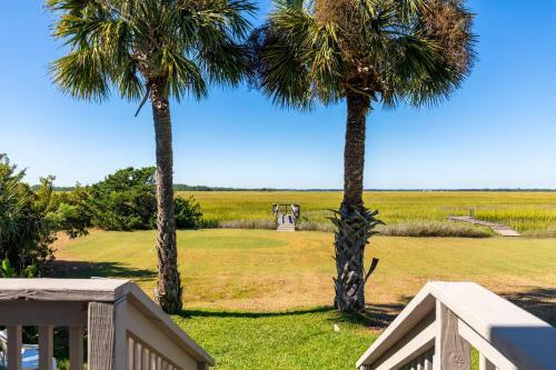 1684 E Ashley - Sol Searcher - 2 Bedrooms