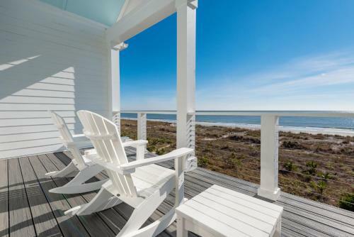 207 E Arctic - Seahorsing Around - Oceanfront - 3 Bedrooms