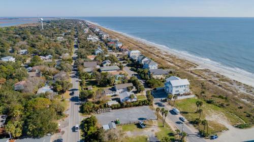 207 E Arctic - Seahorsing Around - Oceanfront - 3 Bedrooms