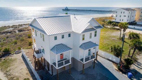 207 E Arctic - Seahorsing Around - Oceanfront - 3 Bedrooms