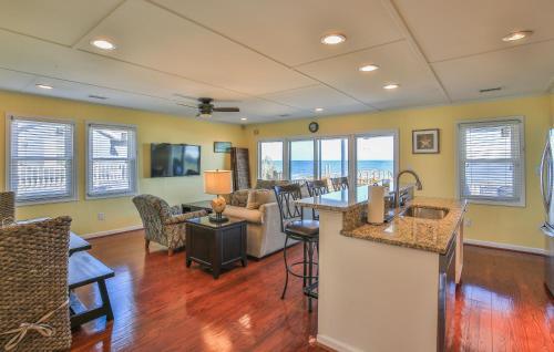 East Ashley Home Home