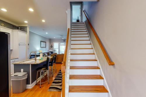 Back Bay 8