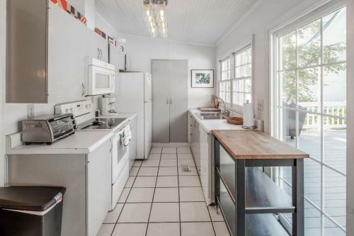 Sea Salt Cottage
