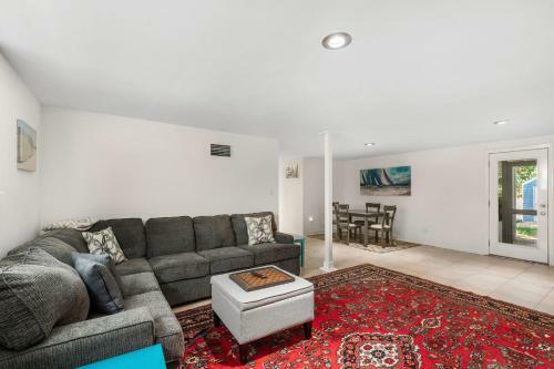 1010 E Ashley - Two Kitchens - Steps To Beach