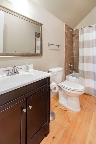 114 W Huron - Sand Castle - Saltwater Pool - Heated Upon Request