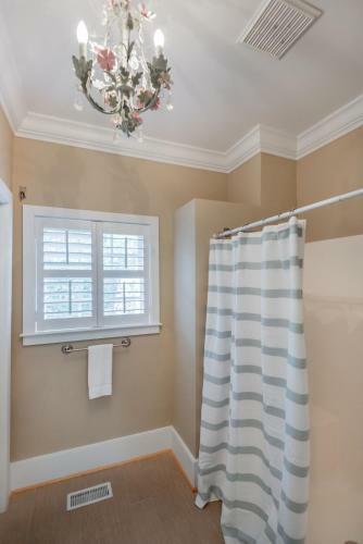 114 W Huron - Sand Castle - Saltwater Pool - Heated Upon Request
