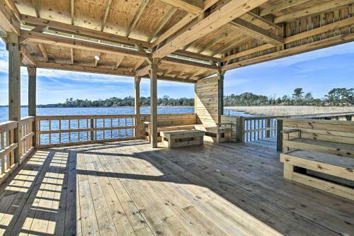 Luxurious Waterfront Retreat With Private Pier!