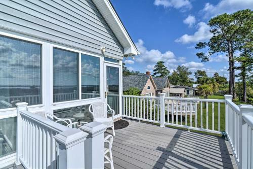 Luxurious Waterfront Retreat With Private Pier!