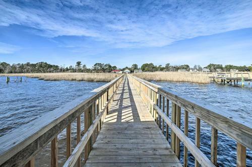 Luxurious Waterfront Retreat With Private Pier!