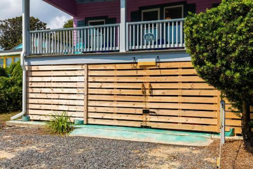 1120 E Arctic Ave - Neptune's Folly - Ocean View