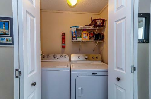 817 East Arctic