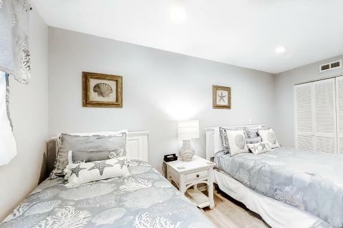 Queens Grant 554