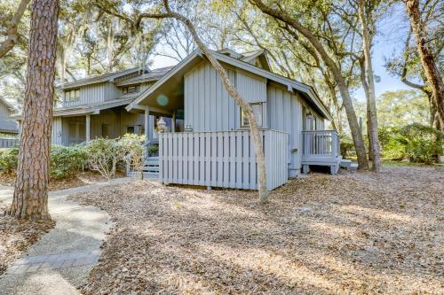 Hickory Cove 18
