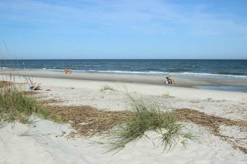 Apartamento Spacious Fourth-floor Oceanfront Resort Condo Condo
