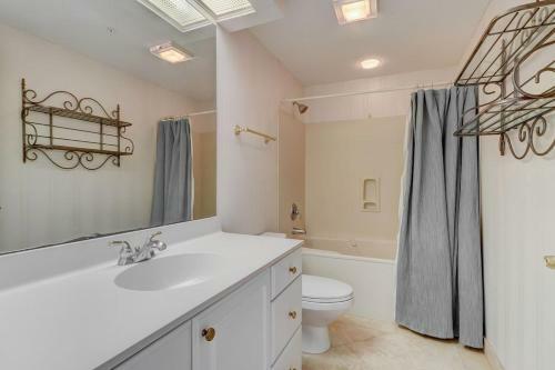 Apartamento Spacious Fourth-floor Oceanfront Resort Condo Condo